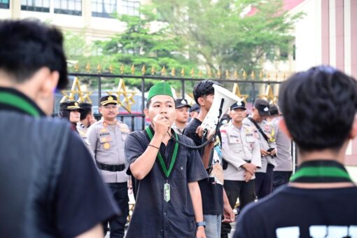 Senada Dengan KAHMI, HMI Cabang Jambi Ajak Seluruh Kader Kawal Kasus Pengeroyokan yang Dilakukan Kader PMII di Polda Jambi e55a5fc7 39da 4afa b277 6a98b92068c5